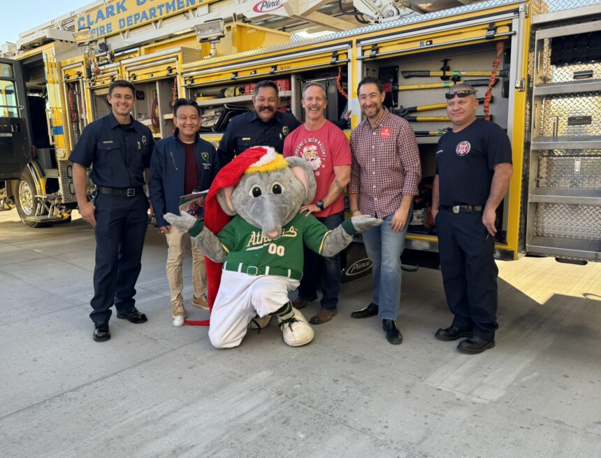 Community, Cocoa and Cookies Brings Families to Fire Station 30 Community, Cocoa and Cookies Brings Families to Fire Station 30