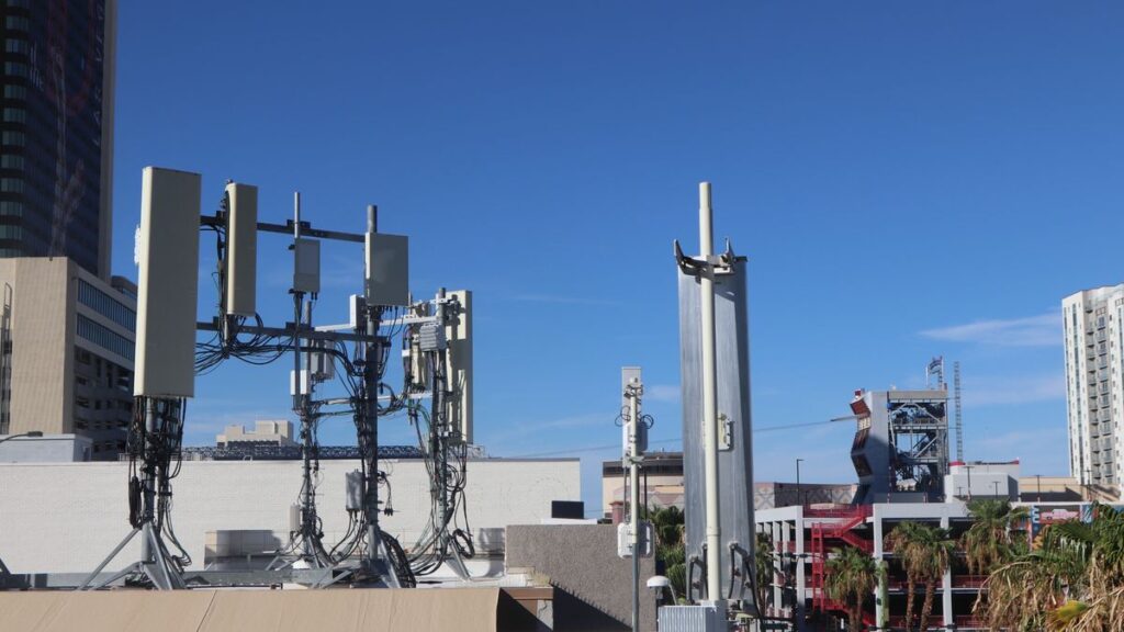 Las Vegas Smart City Expands Free Wi-Fi and Broadband Access Downtown